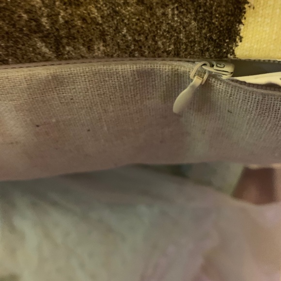 Easter Bunny Pillow NWT - Picture 4 of 7